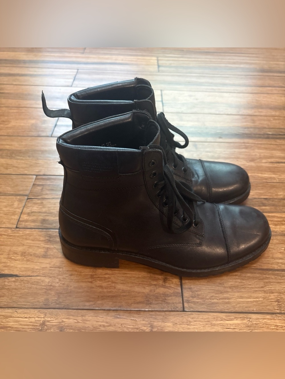 Wolverine 1000 Mile Montgomery Boots Mens Size 9.5 D Black Leather Shoes W05310
